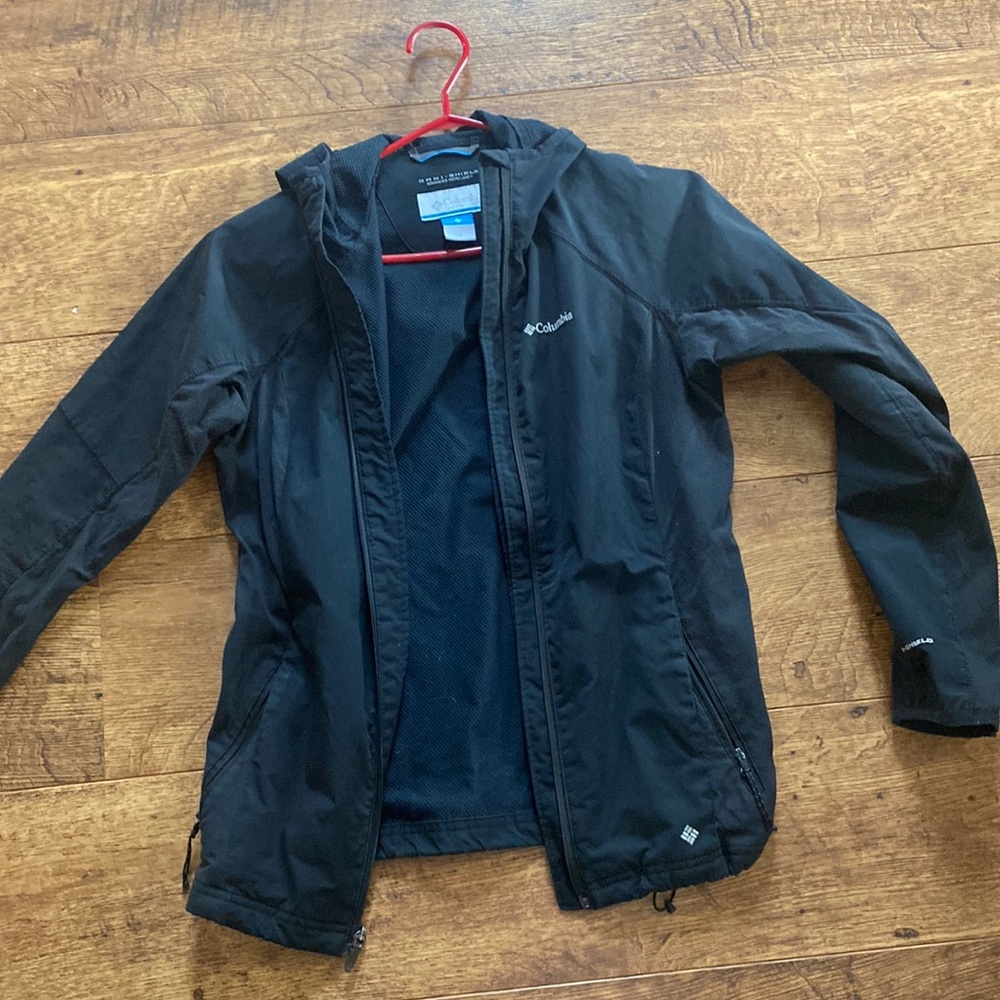 Columbia Windbreaker